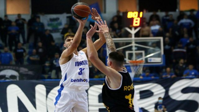 Ιωνικός – Αντβέρπ 81-92: Παραδόθηκε ο Ιωνικός στο δεύτερο ημίχρονο