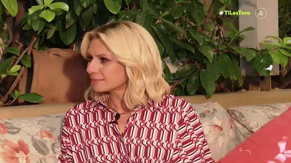 Εσπευσμένα στο νοσοκομείο η Κατερίνα Καραβάτου – Δύσκολες ώρες