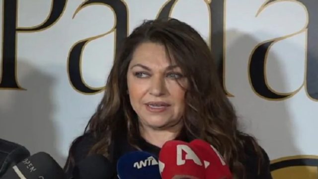 Έξαλλη η Καίτη Γαρμπή για τα μάτια του Διονύση Σχοινά: «Δεν έχουν καμία σχέση τα μεγέθη…» (Video)
