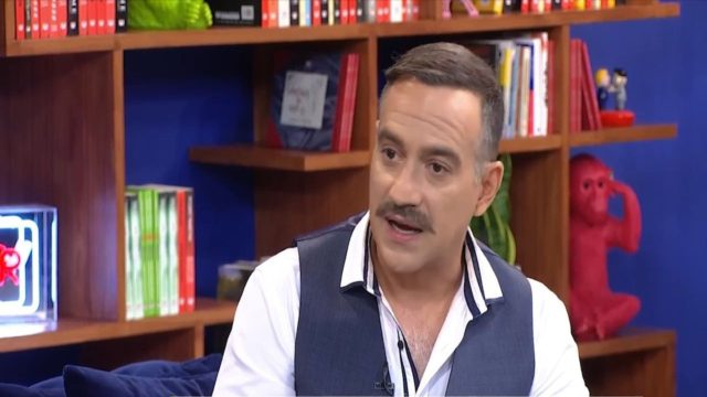Ο Κρατερός Κατσούλης αποκάλυψε όλη την αλήθεια για την φημολογούμενη σχέση του: «Η κοπέλα δεν είναι του χώρου μας…» (Video)