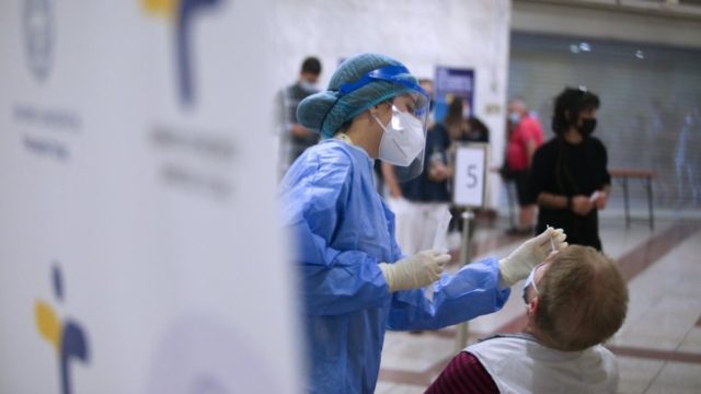 Κορωνοϊός: 2.876 νέα κρούσματα και 34 θάνατοι – Στους 334 οι διασωληνωμένοι