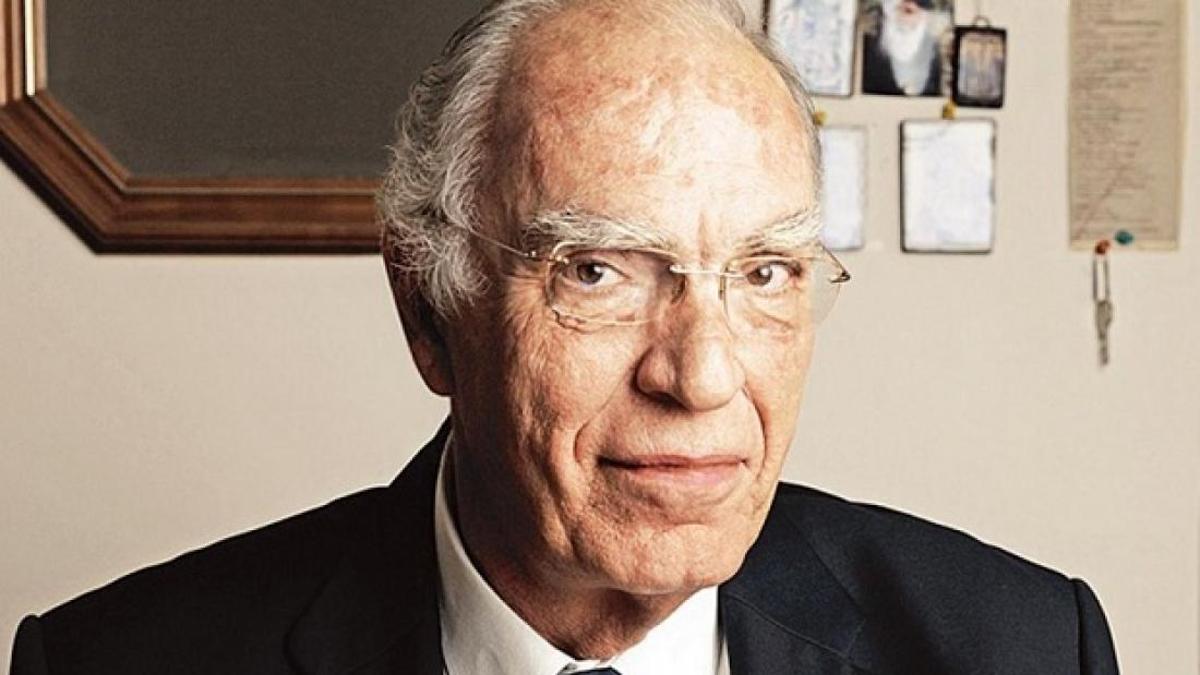 Έκτακτες εξελίξεις με την υγεία του Βασίλη Λεβέντη