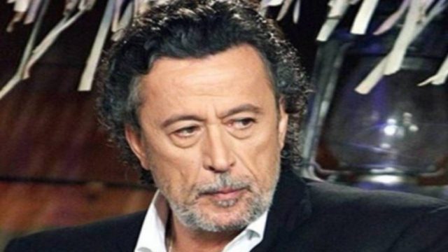 Post Μάκη Τριανταφυλλόπουλου για «ψεκασμένους» και κορωνοϊό – «Πέθανε φίλος μου και…»