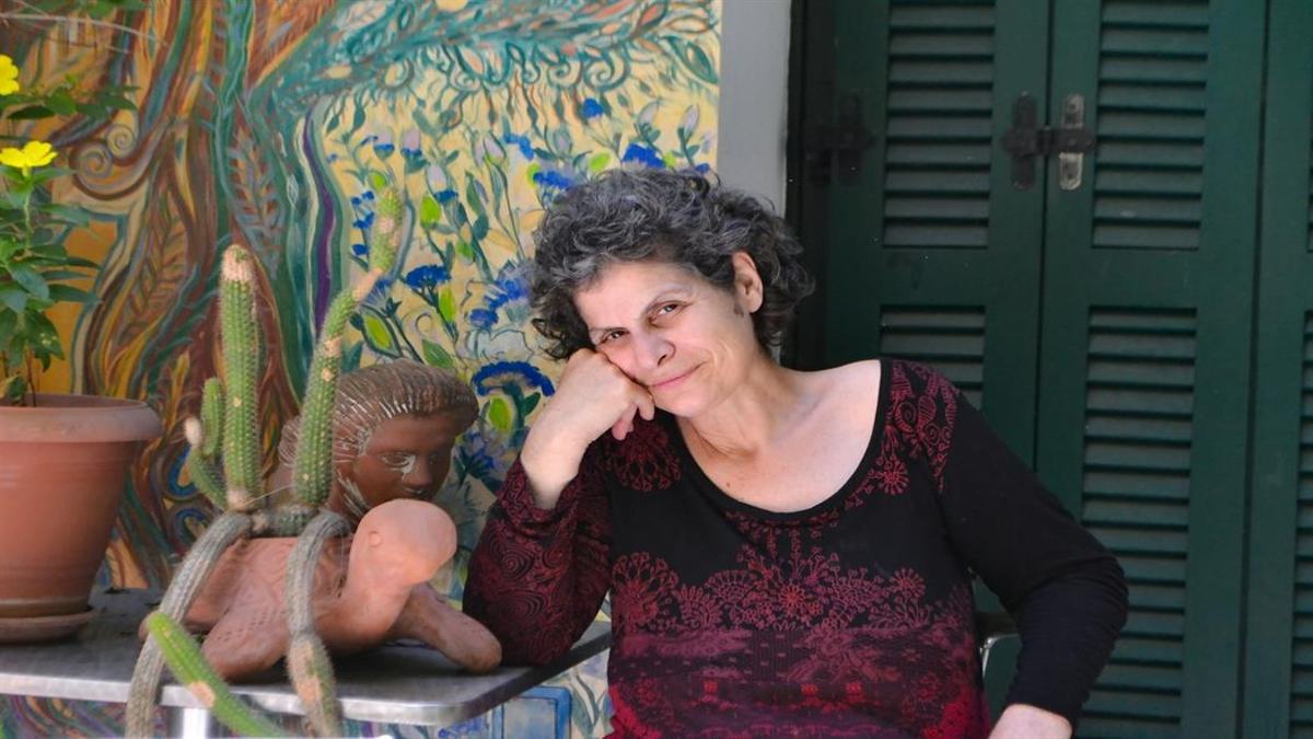 Μαργαρίτα Θεοδωράκη: «Δεν μπορώ να πάω στον τάφο του πατέρα μου»