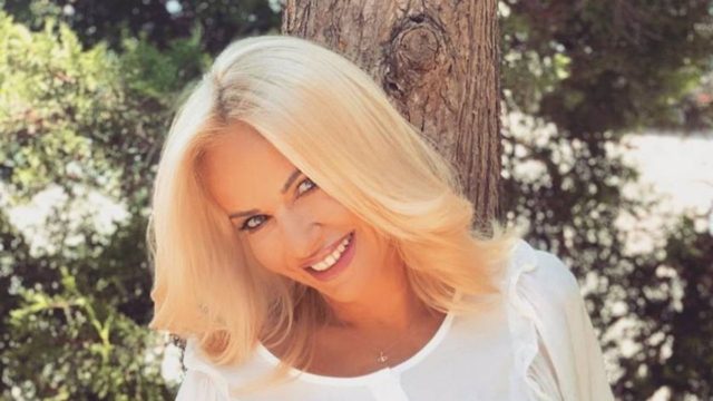 «Έσκασαν» τα χαρμόσυνα για τη Μαρία Μπεκατώρου: Τρισευτυχισμένη η παρουσιάστρια