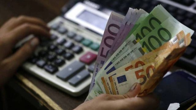 Κοινωνικό Μέρισμα 2021: Αυτοί θα πάρετε 900 ευρώ μέσα στους επόμενους 2 μήνες