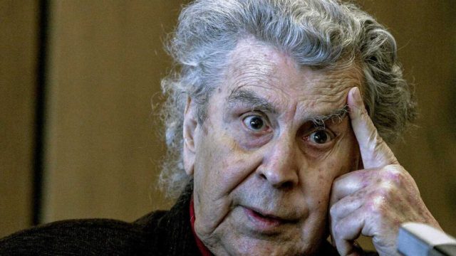 Αλαλούμ με τη διαθήκη του Μίκη Θεοδωράκη: Ποια ισχύει και τι δικαιούνται οι κληρονόμοι του