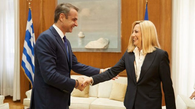 Φώφη Γεννηματά: Σταματά τις εργασίες της η Βουλή – Άμεσα στην Ελλάδα ο Μητσοτάκης