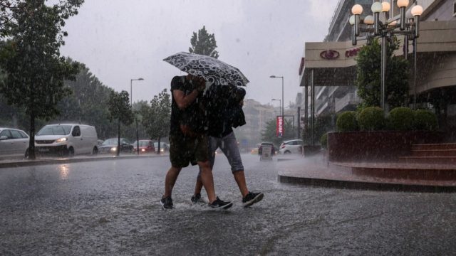 Κακοκαιρία «Μπάλλος»: Προειδοποίηση του 112 για τα επικίνδυνα καιρικά φαινόμενα