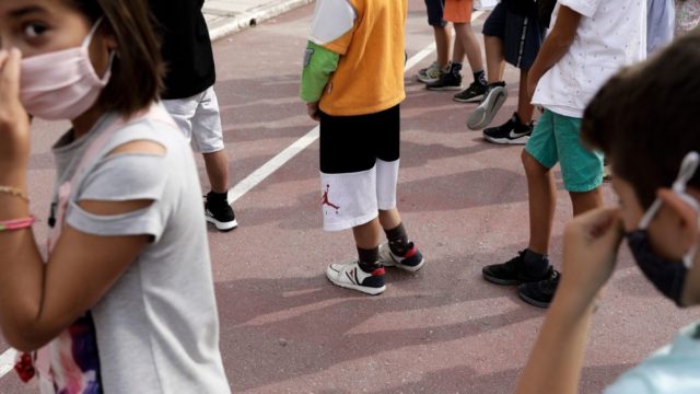 Συναγερμός στην Πάτρα – Νηπιαγωγείο γέμισε με κρούσματα
