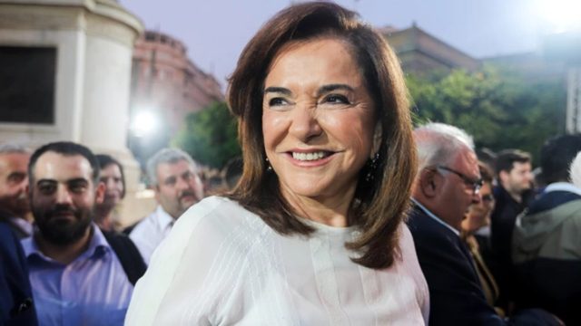 Μετά την Ντόρα Μπακογιάννη: Ο πρώην βουλευτής που πάσχει επίσης από πολλαπλό μυέλωμα