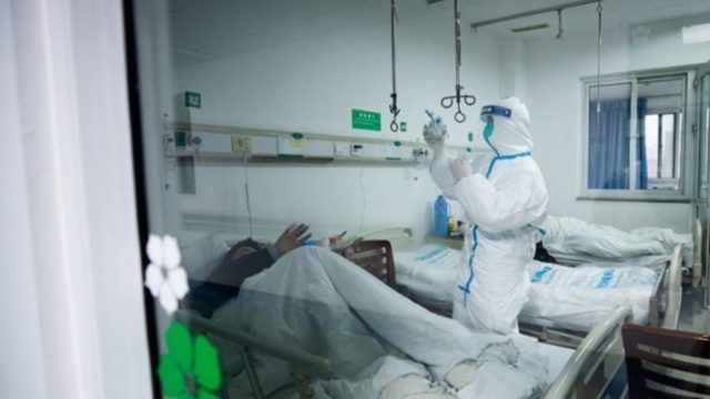 «Βόμβα» από ΠΟΕΔΗΝ: Νεκροί από κορωνοϊό μένουν επί μήνες στα ψυγεία των νοσοκομείων