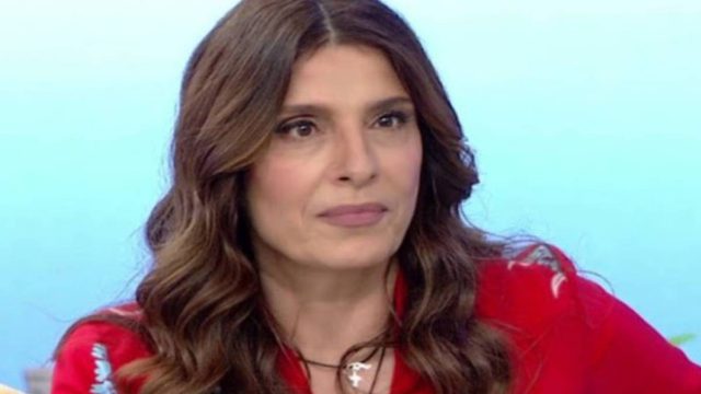 Φρίκη για την Πόπη Τσαπανίδου: Το ατύχημα και το χειρουργείο