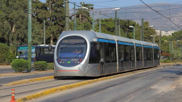 Τετράωρη στάση εργασίας στο Τραμ – Ποιες ώρες τραβούν χειρόφρενο