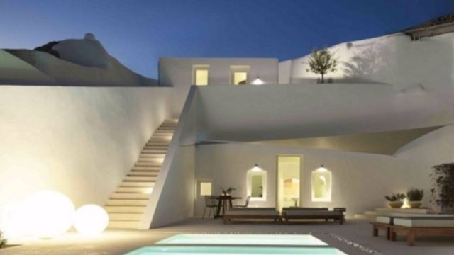 Όνειρο: Το εντυπωσιακό σπίτι στη Σαντορίνη που ήταν κάποτε σπηλιά