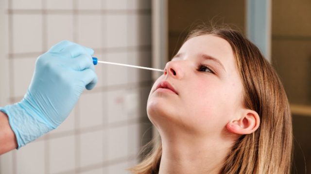Self test: Από Πέμπτη η δωρεάν διάθεση στους μαθητές