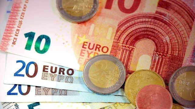 Συνταξεις: Αυξήσεις έως 216 ευρώ – Ποιοι είναι οι δικαιούχοι