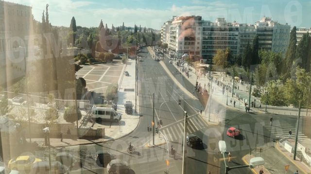 Συναγερμός στη Βουλή: Αγροτικό έφτασε μέχρι το μνημείο του Αγνώστου Στρατιώτη