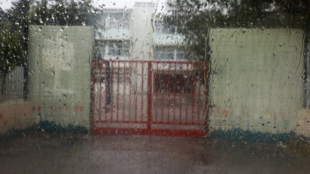 Κακοκαιρία «Μπάλλος»: Κλειστά σχολεία σήμερα και αύριο στην Αττική