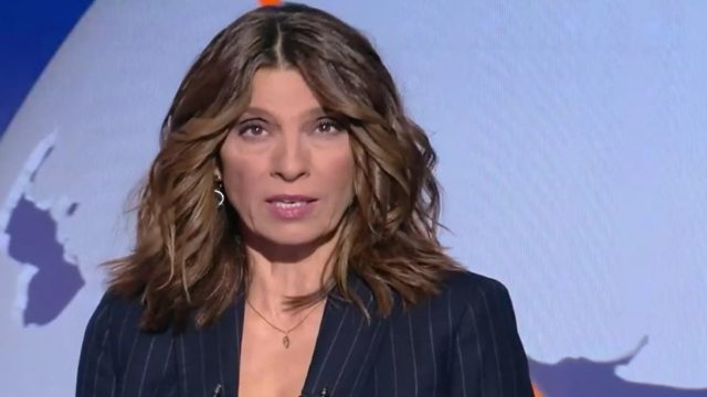 «Βυθίστηκε» στη θλίψη η Πόπη Τσαπανίδου – Συντετριμμένη μετά από αυτό που έμαθε