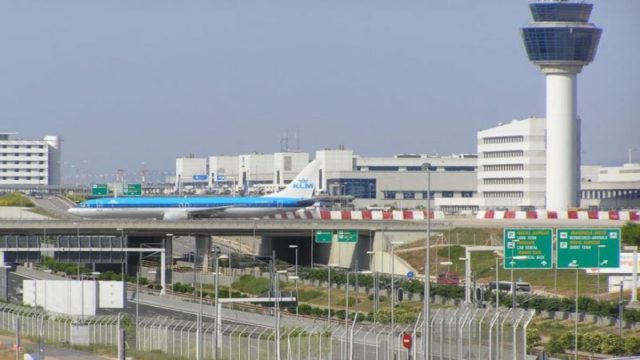 Ελευθέριος Βενιζέλος: Αίσιο τέλος στο θρίλερ! Προσγειώθηκε με ασφάλεια το αεροπλάνο που παρουσίασε βλάβη στα φρένα