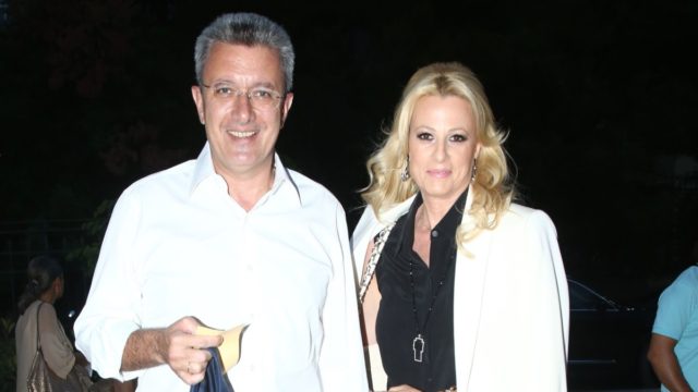 «Κόκκαλο» η Κρίστη Τσολακάκη: «Έπιασε» τον Νίκο Χατζηνικολάου με αυτή τη γυναίκα