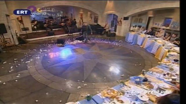 Ο πιο «βαρύς» Έλληνας ηθοποιός… ξεραίνει το γυναικείο πληθυσμό με το ασήκωτο ζεϊμπέκικό του
