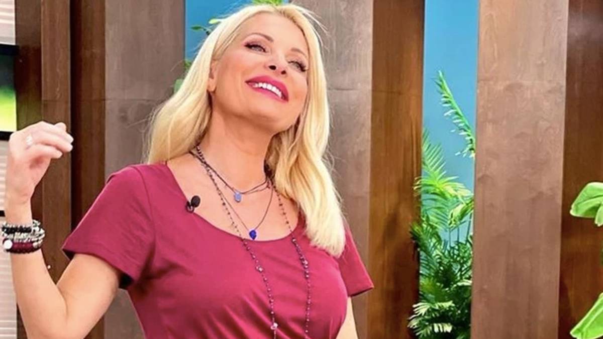 Δεν το είδες βρε Ελένη; Η φωτογραφία της Μενεγάκη που δεν είδε κανείς πως δεν έπρεπε να ανεβάσει στο Instagram