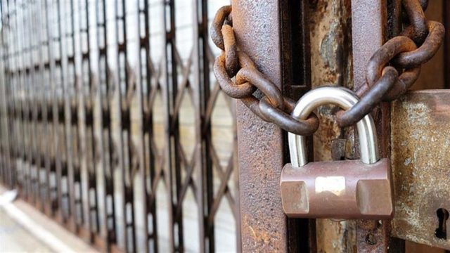 “Βροχή” τα πρόστιμα και τα “λουκέτα” σε επιχειρήσεις στη Θεσσαλονίκη και τη Δράμα για παραβίαση των μέτρων