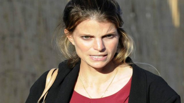 “Έκλαιγε πάνω από τον τάφο…”: Το μυστικό της Αθηνάς Ωνάση που βγήκε στη φόρα