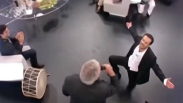 Το λεβέντικο ζεϊμπέκικο που έκανε τον Πασχάλη Τερζή να παραμιλάει – Δεν φαντάζεστε ποιος είναι
