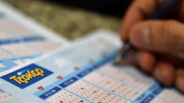 Κλήρωση Τζόκερ (23/11): Αυτοί είναι οι τυχεροί αριθμοί  για τo 1.888.888 ευρώ