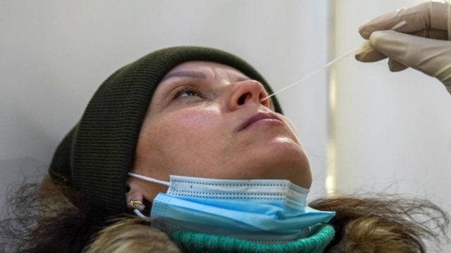 Ρωσία-covid-19: Νέο ημερήσιο ρεκόρ θανάτων από τη νόσο με 1.247 νεκρούς