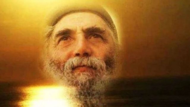 Ανατριχιαστική προφητεία του Αγίου Παϊσίου: Η αρρώστια (πανδημία), ο υποχρεωτικός εμβολιασμός των ανθρώπων και το σφράγισμα (Video)