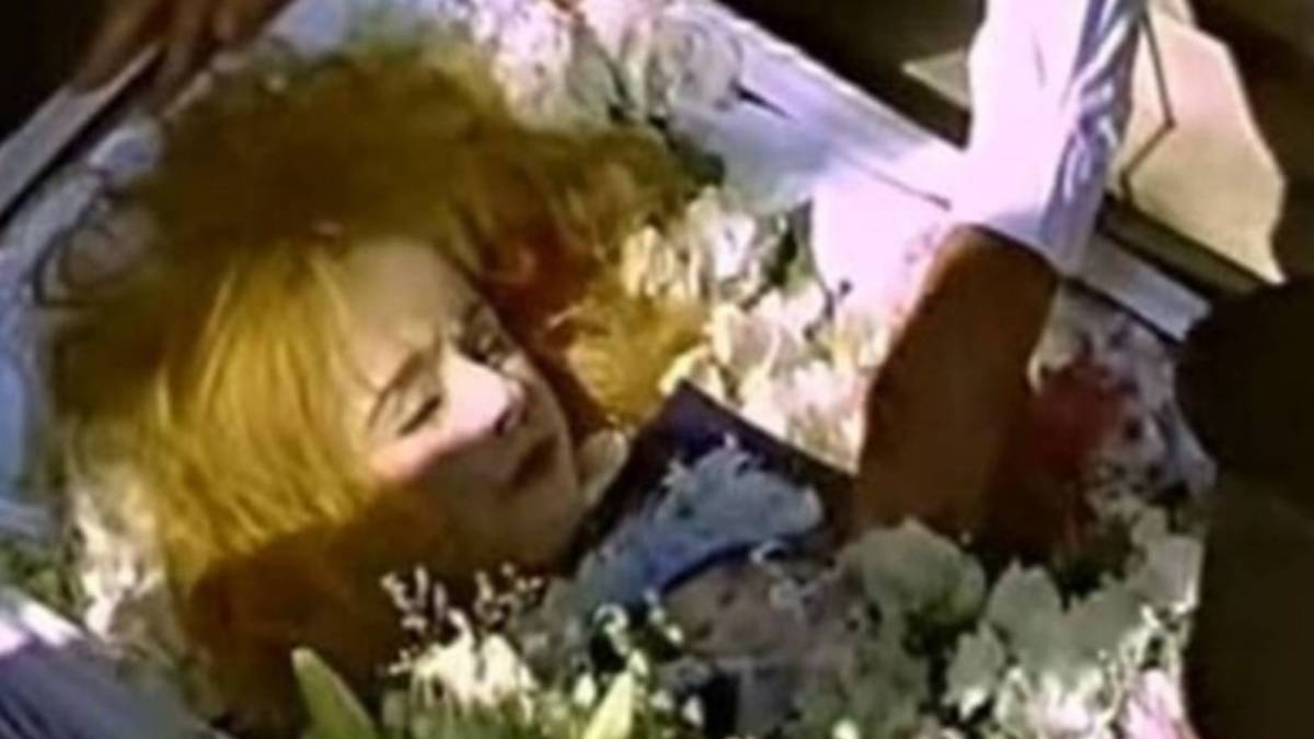 “Είναι ντροπή”: Η αποκάλυψη για τη νεκρή Αλίκη Βουγιουκλάκη που σοκάρει!
