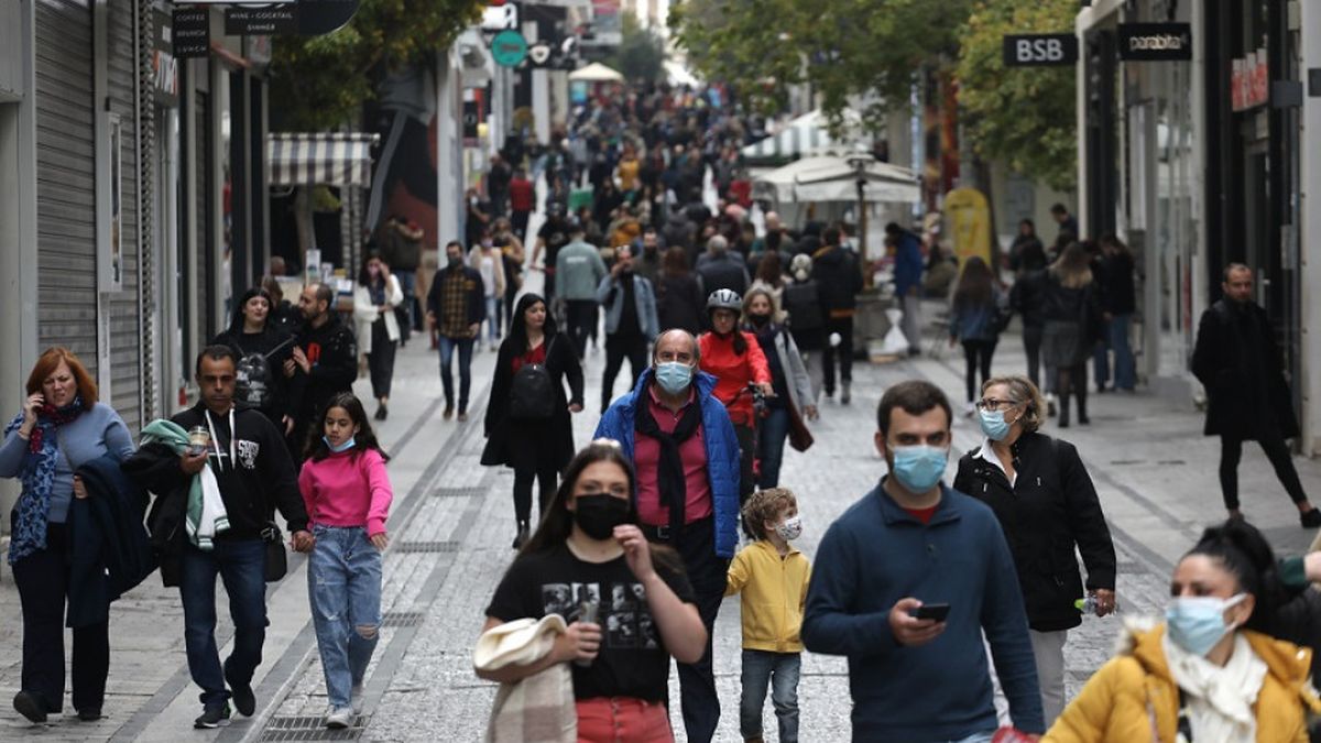 “Εφιαλτικά” νούμερα κρουσμάτων: 2025 σε Αττική και 1.345 στη Θεσσαλονίκη