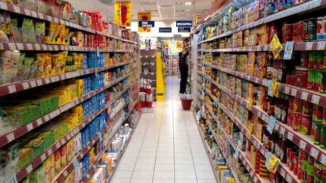 Απίστευτο σκηνικό στη Ξάνθη: Ξήλωσαν κάμερα και καταγραφικό και άδειασαν σούπερ μάρκετ