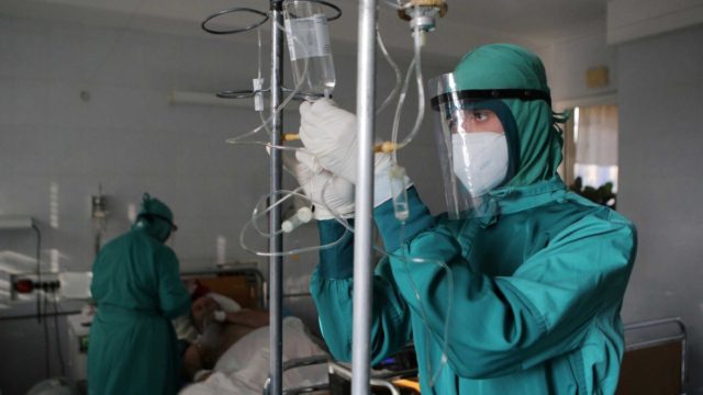 Κορωνοϊός: 7.486 νέα κρούσματα και 88 θάνατοι – 664 οι διασωληνωμένοι