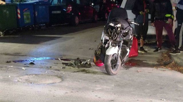 Τραυματίας ντελιβεράς διασωληνωμένος εκτός ΜΕΘ – Δε βρίσκει κρεβάτι!