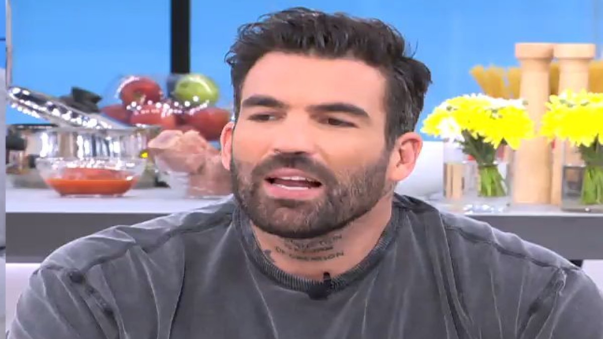 «Βρήκαν το σκυλί μου με αίματα» – Σοκαρισμένος ο Δημήτρης Αλεξάνδρου (Video)