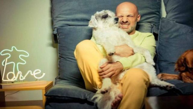 Παλάτι το σπίτι του Νίκου Μουτσινά: Φωτογραφίες από το εσωτερικό του
