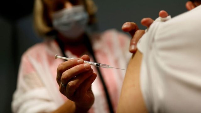 Τρίτη δόση εμβολίου: Ανοίγει η πλατφόρμα για όσους έκλεισαν 5,5 μήνες