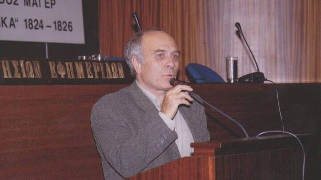 Πέθανε ο δημοσιογράφος Μανώλης Χουρδάκης