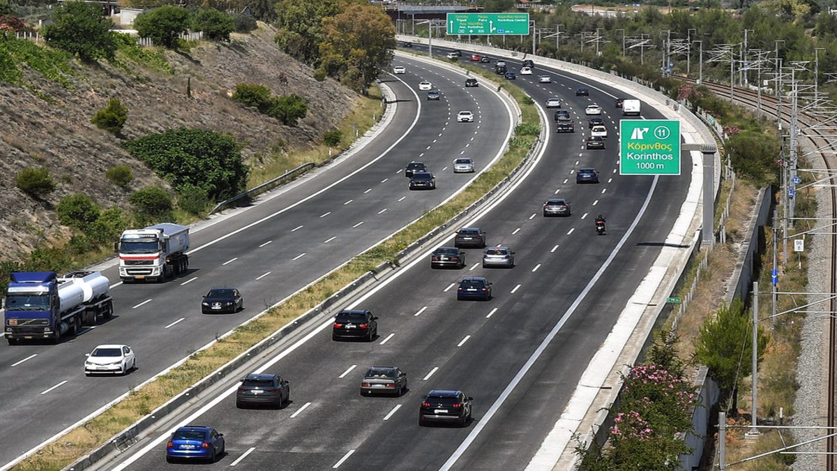 Οδηγοί δώστε βάση: Κυκλοφοριακές ρυθμίσεις από αύριο – Ποια σημεία στις εθνικές οδούς θα είναι κλειστά