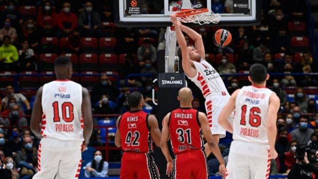 Euroleague: Ερυθρόλευκος βομβαρδισμός! Ο Ολυμπιακός διέλυσε την Αρμάνι Μιλάνο