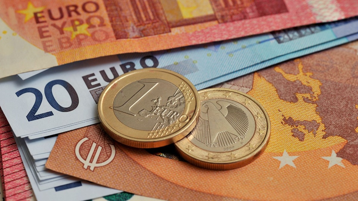 Επιδότηση για πτυχιούχους 