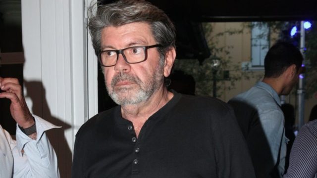 Γιάννης Λάτσιος: Φωτογραφία από το διώροφο σπίτι του – Το τεράστιο σαλόνι και ο κήπος