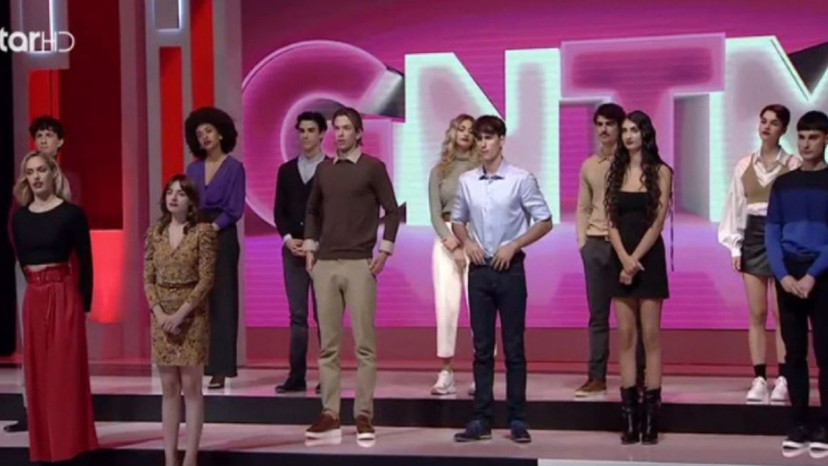 Spoiler GNTM: Ηχηρές αποχωρήσεις και τελική πεντάδα – «Φλερτ» με δύο άνδρες (ΦΩΤΟ)