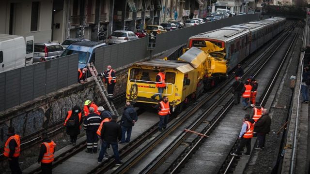 Τραγωδία στον ΗΣΑΠ: Οι ανατριχιαστικές λεπτομέρειες του φρικτού δυστυχήματος στον Άγιο Νικόλαο – Δραματικές περιγραφές (Video)