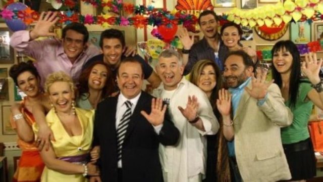 Ηθοποιός από το 50-50 δίνει «στεγνά» τον Πέτρο Φιλιππίδη: «Έχω περάσει δύσκολα…» (Video)